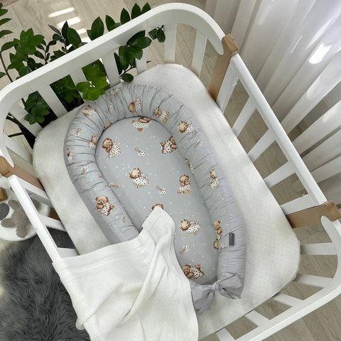 Кокон Baby Design Ведмедик у ковдрі на сірому фото